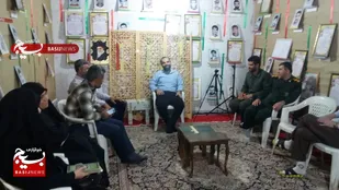 دیدار صمیمانه فرمانده سپاه ناحیه بندر ماهشهربا فعالین حوزه دفاع مقدس