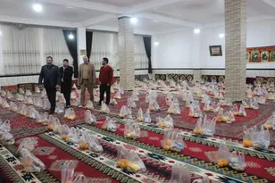 توزیع ۲۲۵۰ بسته یلدای مهدوی در میاندوآب