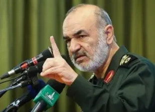راه سردار سلیمانی ادامه خواهدداشت/ تا آخر کنار شما هستیم ،میدان را ترک نمی کنیم