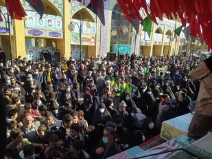 استقبال ازکاروان اهالی بهشت و تشییع پیکر شهدای ۸ سال دفاع مقدس توسط مردم ولایی شهرستان نطنز و بادرود