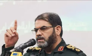 شهدا مرکز ثقل وحدت ما هستند/دشمنان جرات تعرض ندارند اما در برابر عملیات های انتحاری نیازمند به هوشیاری هستیم