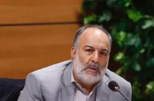 امام خمینی(ره) جمع صفات نقیض بود؛ در عین شجاعت و صلابت؛ رحیم بود
