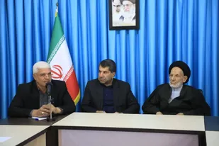 مساجد به قرارگاه فرهنگی تبدیل شوند