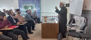 از کسب روزی حلال تا اخلاق حرفه&zwnj;ای؛ برگزاری کلاس فقه بازار در امیدیه