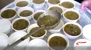 فیلم| پخت آش نذری به مهر فاطمی برای بیماران کرونایی