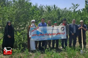 تلاش جهادگران بسیجی برای تولید غذای سالم و مقابله با سموم شیمیایی