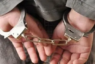 دستگیری شکارچی متخلف  به همراه ادوات شکاردر نوار ساحلی بندرترکمن