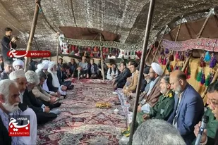 نشست شورای عشایر شهرستان هامون با حضور فرماندار و فرمانده سپاه در منطقه کوه خواجه؛ بررسی مطالبات و جشن نیمه شعبان
