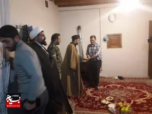 دیدار  فرمانده سپاه گلوگاه با جانباز بسیجی