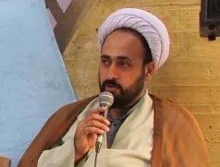دشمن از طریق القاء ضعف و تحقیر ملتها به دنبال نفوذ است