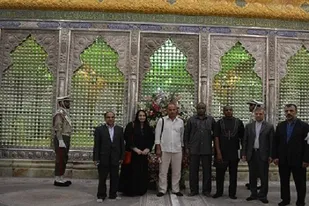 فعالان فرهنگی نیجریه و تونس برای حضور در راهیان نور غرب و شمالغرب وارد تهران شدند