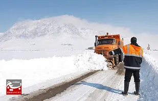 جاده های استان اردبیل سفیدپوش شد/تمام محورهای مواصلاتی استان اردبیل باز است