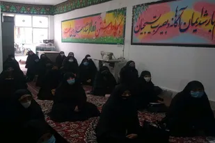 مراسم تقدیر و تشکر از سرگروه های حلقه های صالحین سپاه ناحیه میثم مشهد برگزار شد