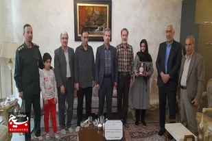 دیدار جمعی از مدیران ملایر با خانواده معظم شهیدان به مناسبت روز فناوری هسته&zwnj;ای