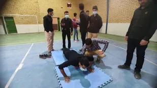 برگزاری تست آمادگی جسمانی بسیجیان پایگاه شهید مطهری(ره) امامزاده نرمی برخوار