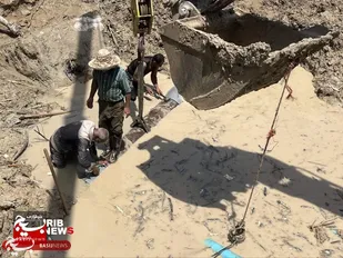رفع شکستگی خط لوله انتقال آب در بندرماهشهر