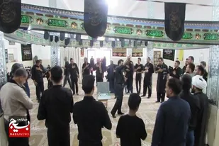 مکتب حسینی؛ چراغ راه ملت ایران
