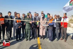 افتتاح همزمان ۱۰ طرح هادی روستایی با اعتبار ۶۵ میلیارد تومان در هامون؛ تأکید مسئولین بر نقش پروژه&zwnj;های عمرانی در تحکیم پیوند مردم و نظام