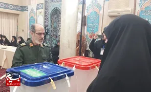 فرمانده سپاه عاشورا رای خود را به صندوق آرا انداخت/ انتخابات از مولفه های قدرت نظام