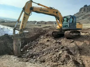 آغاز عملیات اجرایی پروژه  آبرسانی مجتمع شهید بیگدلی در زنجان