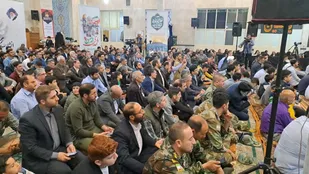محفل انس با قرآن کریم همزمان با روز قدس و آخرین جمعه  رمضان درشهرستان خوی