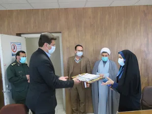 تجلیل از خبرنگاران واصحاب رسانه شهرستان یزد