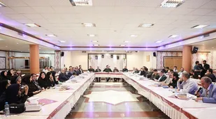 نشست هم&zwnj;اندیشی فرمانده سپاه الغدیر با اصحاب رسانه استان یزد