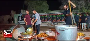 توزیع بیش از ۲۵۰۰ پرس غذای متبرک در گتوند
