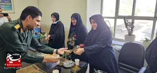 تجلیل از پرستاران بیمارستان حضرت فاطمه الزهرا (س) به مناسبت روز پرستار