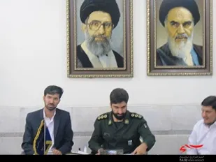نشست صمیمی شهردار منطقه 14 با فرمانده و اعضای حوزه بسیج 17 مقداد سپاه ناحیه امام صادق (ع) اصفهان