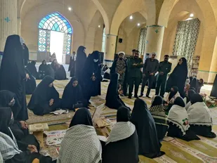تجمع بزرگ میقات صالحین در نماز جمعه کهنوج برگزار شد
