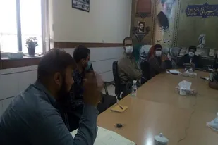 باید مردم را به شرکت پرشور در صحنه انتخابات ترغیب کرد