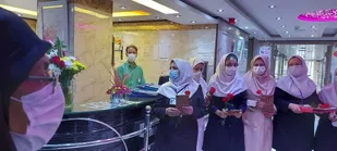 بمناسبت روز پرستار،بسیجیان به استقبال فرشتگان سلامت رفتند