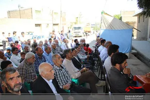 نخستین جشنواره انگور در روستای حسین آباد عاشوری