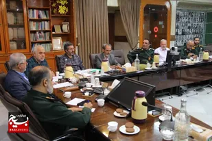 الگو گیری از تجربه موفق در محافل انس و مودت وابستگان سپاه استان قم