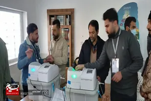 صندوق رأی سیار در سپاه ناحیه ملایر مستقر شد