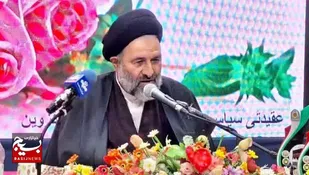 امروز نیروهای مسلح پرچم&zwnj;داران نهضت قرآن و بسط نماز در جامعه هستند
