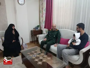 دیدار فرمانده سپاه امام حسن مجتبی (ع)، با دو سرباز متاهل سپاه استان البرز