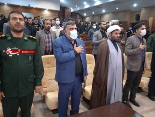 تجلیل از خانواده های رزمندگان تیپ ۴۸ فتح/ سردار حکمتیان:رزمندگان ما در هر زمان و مکانی آماده ماموریت هستند/ حجت الاسلام حکمتی نیک: همراهی خانواده ها با رزمندگان جبهه نبرد بادشمن ضرورت دارد