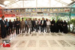 همزمان با دومین روز هفته دفاع مقدس مراسم غبار روبی و عطرافشانی مزار شهدا برگزار شد
