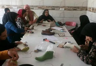 اشتغال &zwnj;زایی بانوی برتر کارآفرین ایلامی برای 48 نفر در مناطق محروم هلیلان