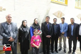 استقبال از زهرا نجاتی عارف نائب قهرمان مسابقات والیبال نشسته قهرمانی آسیا در همدان +تصاویر