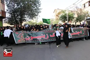 اجتماع بزرگ زینبیون در زنجان برگزار شد