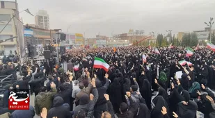 کرمانی&zwnj;ها در دومین روز خونخواهی