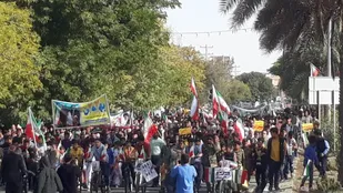حضور پروشور مردم انقلابی شهرستان کهنوج در راهپیمایی 22 بهمن