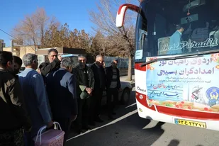 اعزام کاروان راهیان نور از کمیته امداد امام(ره)چهارمحال و بختیاری