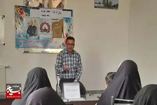 دشمن قصد تخریب فکر و جسم جوانان را دارد
