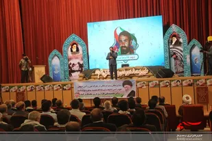 فرهنگ ایثار و شهادت موازنه قدرت را به نفع ما تغییر داد