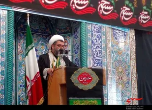 عاشورا يعنی بیعت نکردن و عدم مصالحه و سر یک میز ننشستن با دشمن مکاره
