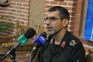22 هزار پایگاه بسیج با فقر و بی سوادی مبارزه می کنند